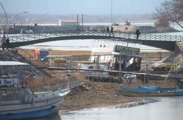 Beyşehir’de kuraklığın ardından yatlar sulara yeniden döndü 