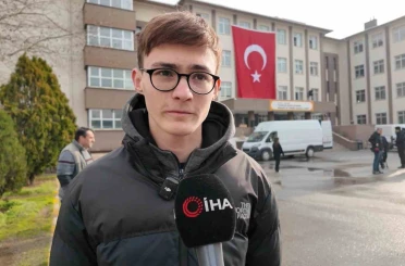 Bıçaklı saldırıda görgü tanığı dehşet anlarını anlattı: "Hoca koridora çıkınca yanında durduk ama elimizden bir şey gelmedi" 