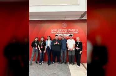Bilecik GençTek ekibi Ankara’daki zirveye katıldı 