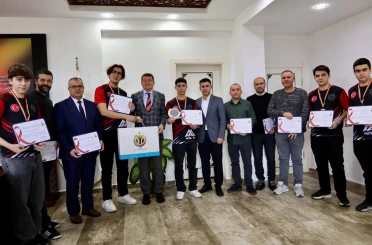 Bilecikli öğrenci ve öğretmenlerden dünya üçüncülüğü 