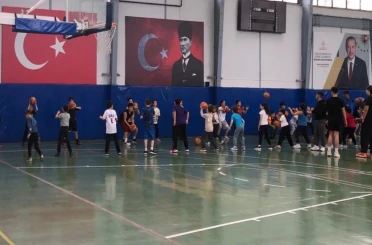 Bilecik’te basketbol okullarında disiplinli antrenmanlar sürüyor 