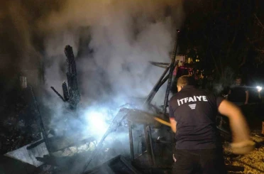 Bilecik’te bir depoda çıkan yangın korkuttu 