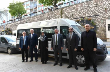 Bilecik’te hafızlık kurslarına minibüs desteği 