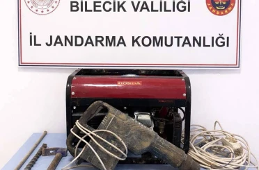 Bilecik’te kaçak kazı operasyonu: 2 şüpheli yakalandı 