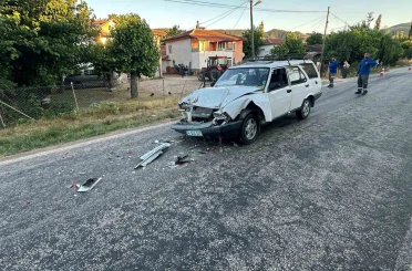 Bilecik’te maddi hasarla atlatılan trafik kazası 