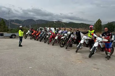 Bilecik’te motosiklet sürücülerine trafik eğitimi
