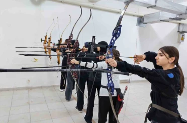 Bilecik’te okçuluk eğitimleri sürüyor 