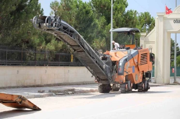 Bilecik’te sıcak asfalt çalışması başladı 