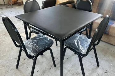 Bilecik’te sosyal alanlara masa ve sandalye desteği sağlandı 