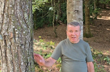 Bin 200 kilometre uzaktan gelip diktiği fidanlar orman oldu 