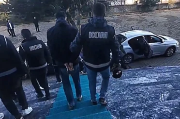 Bingöl merkezli 5 ilde dolandırıcılık operasyonu: 10 tutuklama 