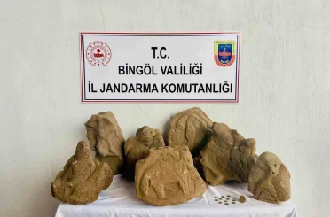 Bingöl’de jandarma ekipleri eski eser ele geçirdi 