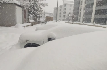 Bingöl’de kar yağışı aralıksız devam ediyor 