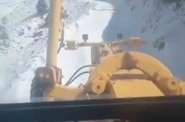 Bingöl’de mevsiminin ilk karı yağdı: Ekipler hemen harekete geçti 