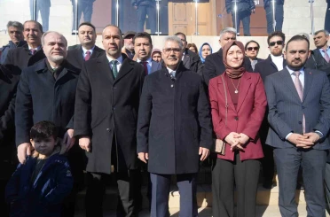 Bingöl’e atanan Vali Cahit Çelik’e duygusal veda 