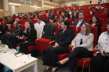 Biruni Üniversitesi ev sahipliğinde "Sağlıklı Yaşam Tıbbı" sempozyumu düzenlendi 