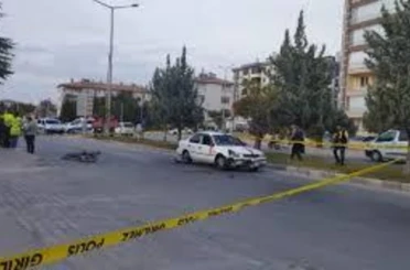 Bisiklet süren bir çocuk Konya'da ölüm tehlikesi atlattı.