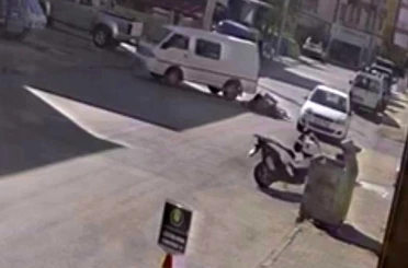 Bisikletle çay servisi yapan garson ölümden döndü 