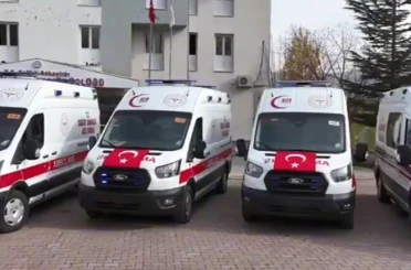 Bitlis’in acil sağlık filosu 7 yeni ambulansla güçlendi 