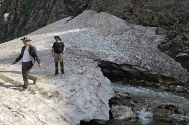 Bitlis’in kar suları Van Gölü’ne güç katıyor 