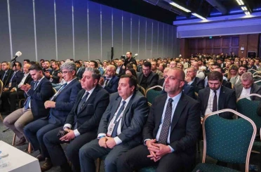 Biyomedikal sektörü Rektör Hacımüftüoğlu başkanlığında buluştu 