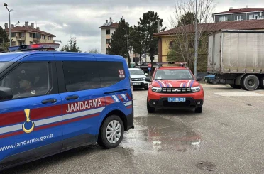 Bolu Belediyesi’nde yürütülen soruşturmada gözaltına alınan 3 kişi adliyeye sevk edildi 