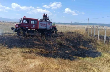 Bolu’da anız yangını büyümeden söndürüldü

