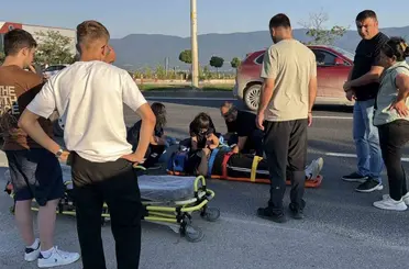 Bolu’da motosikletle otomobil çarpıştı: 2 yaralı
