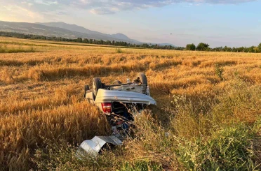 Bolu’da tarlaya uçan otomobil hurdaya döndü: Sürücü kayıplara karıştı 