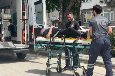 Bolu’da yere düşüp başını zemine çarpan alkollü şahıs yaralandı 