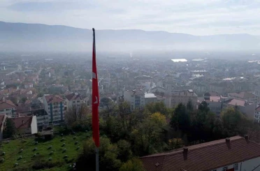 Bolu’yu sis tabakası kapladı 