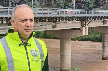 Borçka Belediye Başkanı Ercan Orhan: "Vatandaşlarımız dere kenarlarından uzak dursun" 