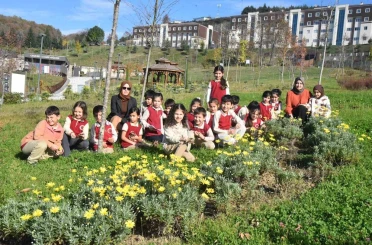 Botanik Bahçesini minikler gezdi 