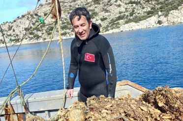 Bozburun’da hayalet ağlar denizden temizlendi 