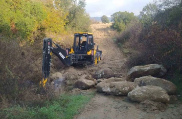 Bozdoğan’da arazi yollarında çalışmalar sürüyor 