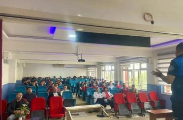 Bozüyük’te öğrencilere şiddet ve sosyal medya semineri 