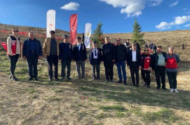 Bozüyük’te şehitler anısına fidan dikimi 