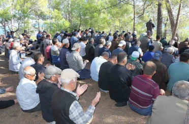 Bozyazı’da asırlık ’yağmur duası’ geleneği bu yıl da devam etti 