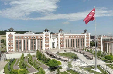 BŞEÜ, akademik başarısını dünya listelerine taşıdı 