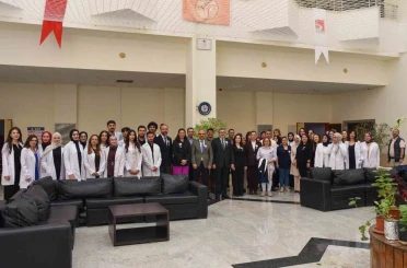 BŞEÜ’de Beyaz Önlük Giyme Töreni coşkuyla gerçekleşti 