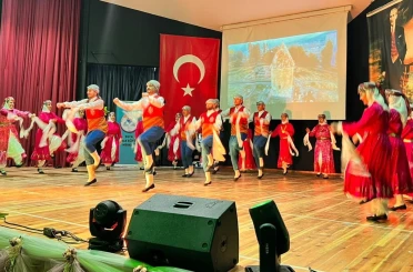 Buca Halk Eğitim Merkezi’nden ’Anadolu’nun Seyir Defteri’ galası 