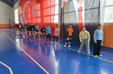 Bulanık’ta gençler spora kazandırılıyor 