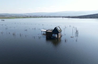 Bungalovlar, göl evi oldu 