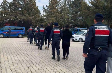Burdur ve Antalya’da "Narko Kapanı" operasyonu: 22 gözaltı 