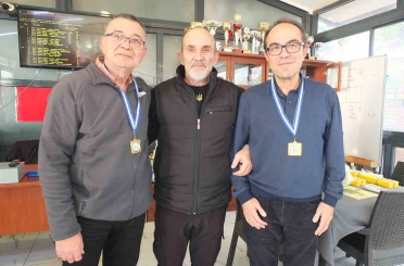 Burhaniye’ de briç turnuvaları devam ediyor 