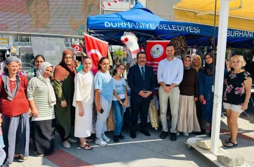 Burhaniye Kaymakamı kadın emeği pazarını ziyaret etti 