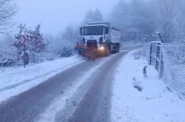 Bursa Büyükşehir’den kar mesaisi 
