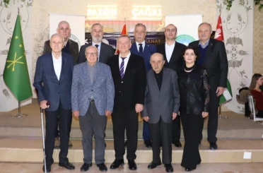 Bursa Çerkes Kültür Derneği Haluj Gecesi düzenledi 