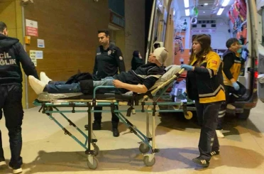 Bursa’da 3 kişi sopalarla darp edildi 