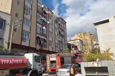 Bursa’da 6 katlı apartmanda yangın paniği 
